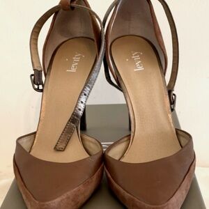 Levity Earth Cleveland High Heels